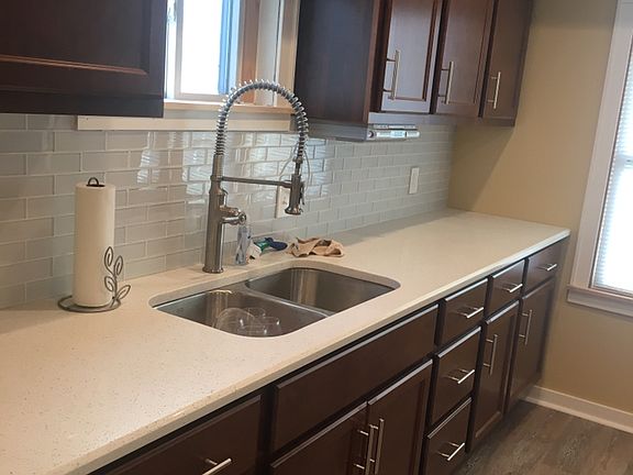 Quartz countertops