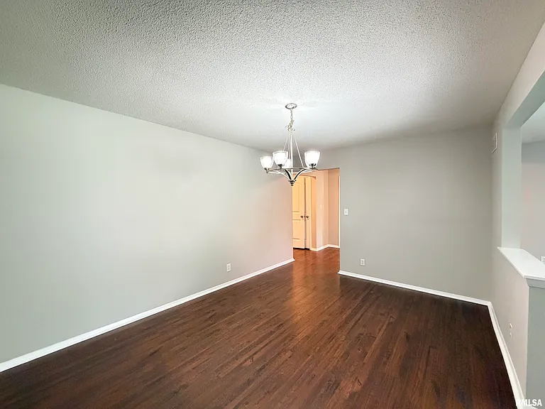 122 W Morningside Dr — Photo 16