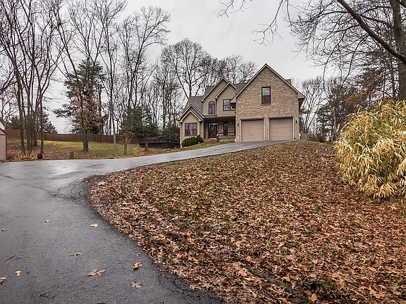 2nd image of 1311 Ashburton Dr
