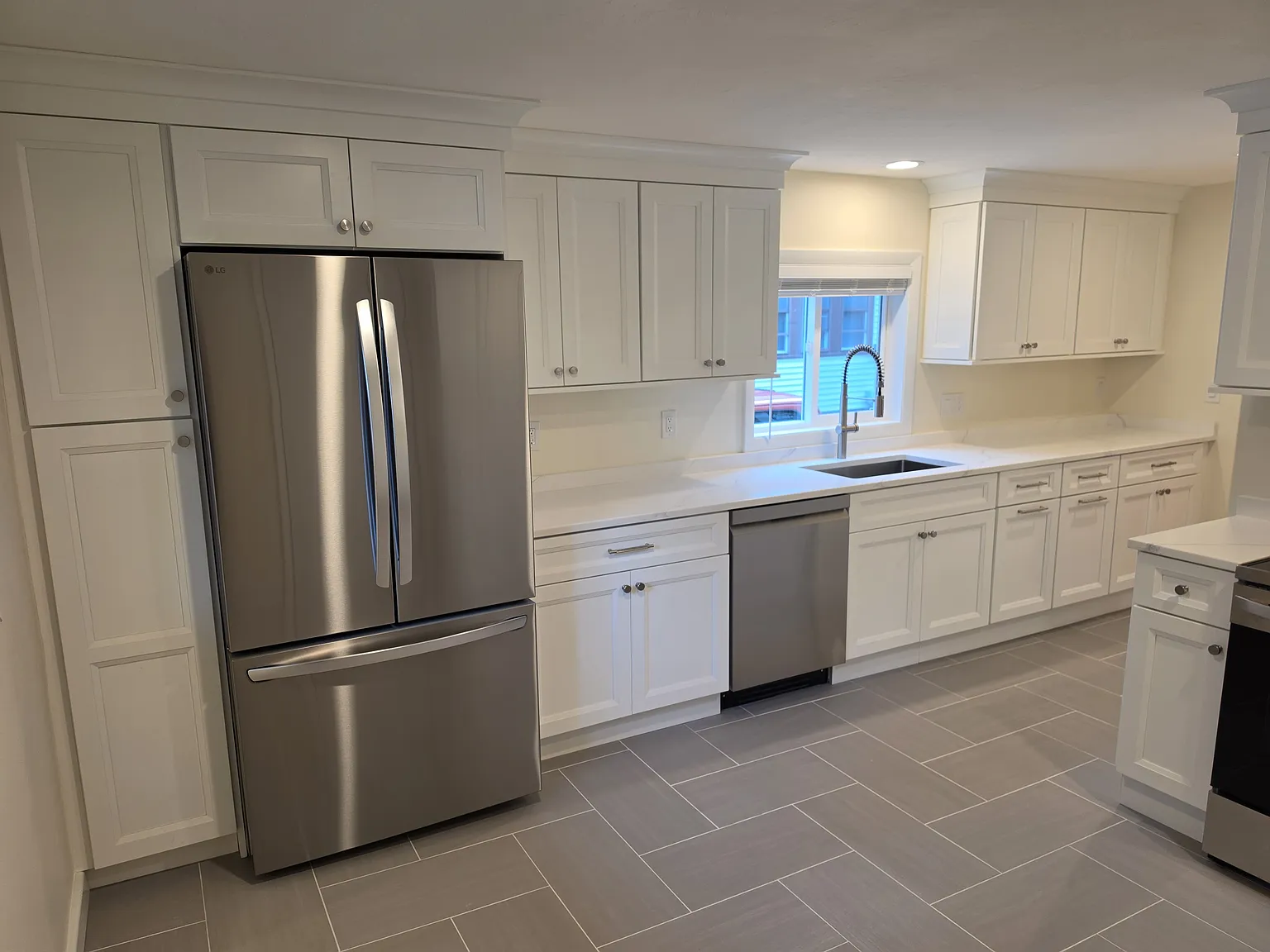 2 bed, 1163 sqft, $2,800 — Photo 2