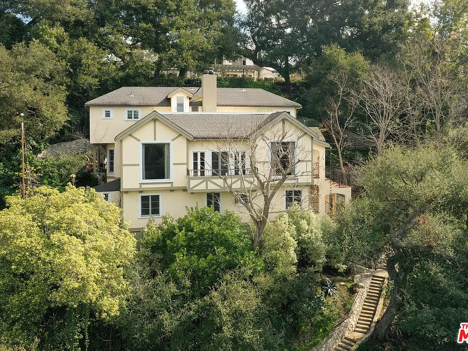 35 Haldeman Rd