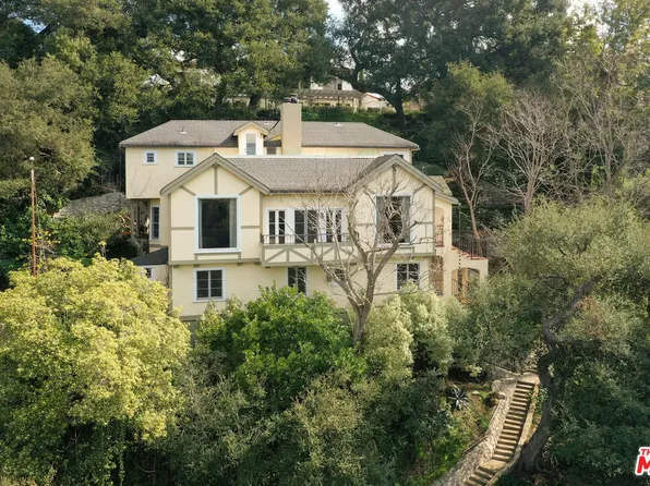 35 Haldeman Rd, Santa Monica, CA 90402