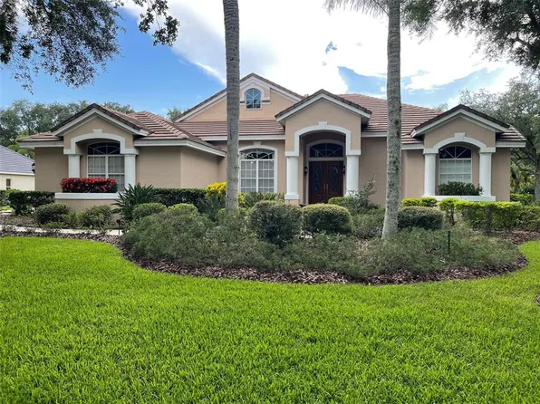 8904 Magnolia Chase Cir, Tampa, FL 33647