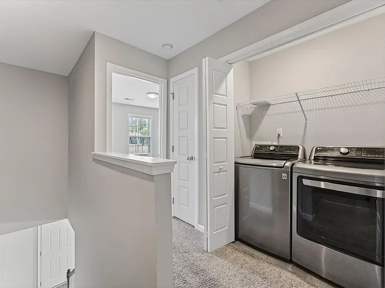 645 Stowe Ct #L — Photo 20