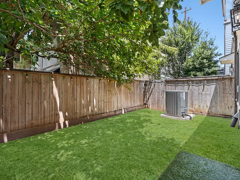 4744 Aftonshire Dr — Photo 44