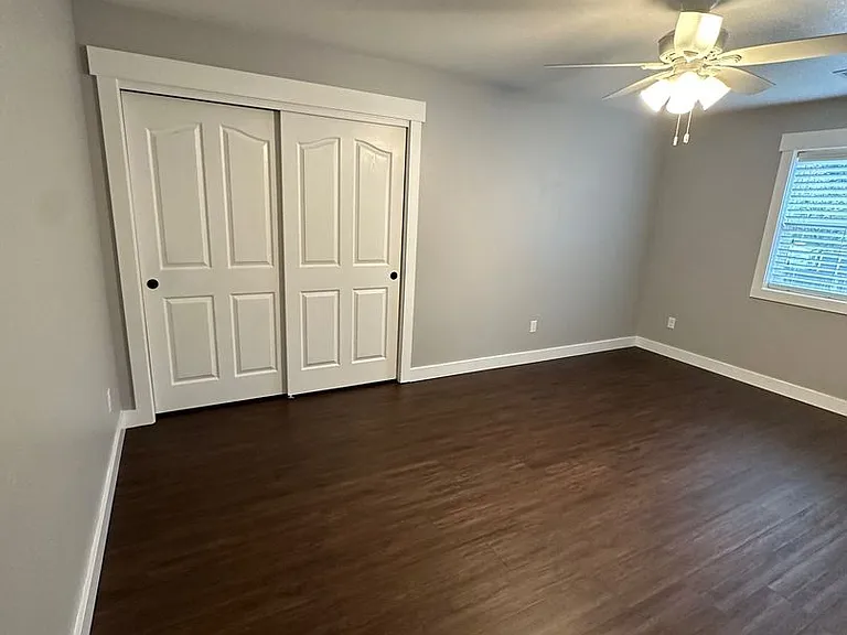 1670 Westwind Cir — Photo 34