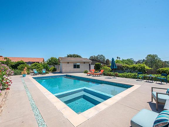 2nd image of 1130 Melrose Way
