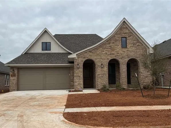 16301 Blackberry Farm Rd, Edmond, OK 73013