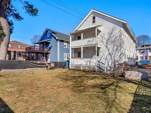 4th image of 9-11 Oliva Rd