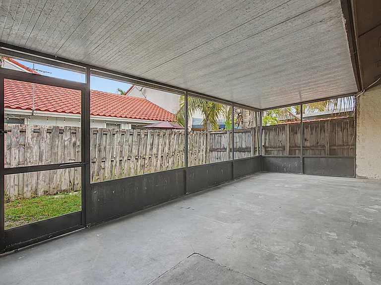 1650 Sandpiper Blvd — Photo 18