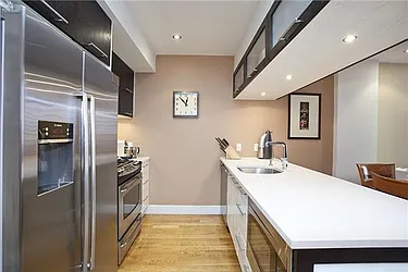 Sold by Space Marketing Shop