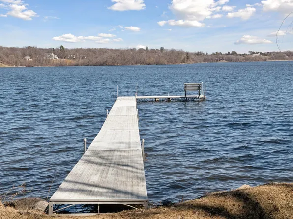 1788 Martha Ln, Long Lake, MN 55356