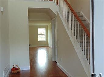 3rd image of 151 Walker Dr