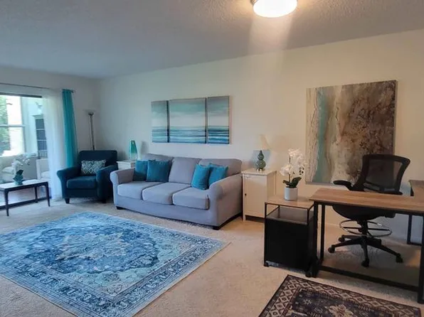 531 Spring Lakes Blvd, Bradenton, FL 34210