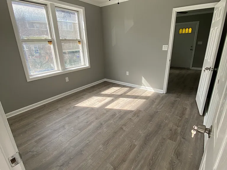 198 Saber St #2 — Photo 9