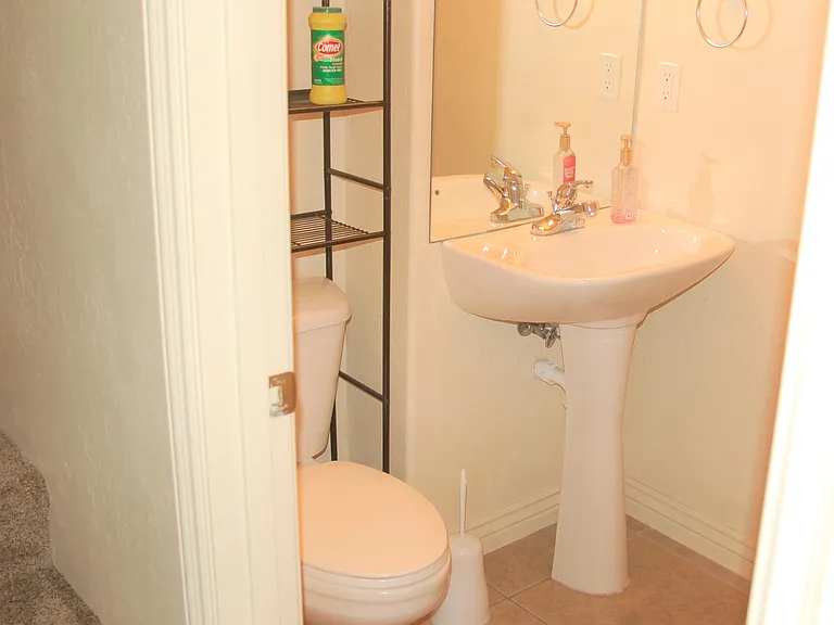 1511 E Payton Way #1 — Photo 12