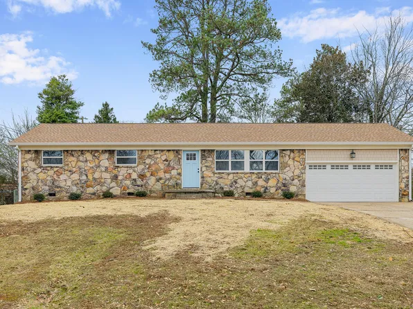 4730 Briarwood Dr, Chattanooga, TN 37416