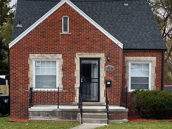 15285 Manning St, Detroit, MI 48205