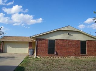 6403 SW Lynnwood Ave, Lawton, OK 73505