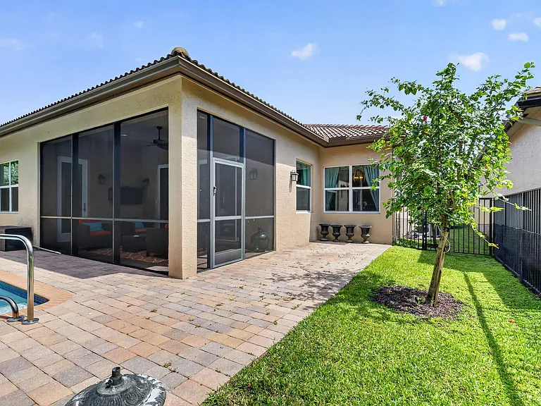 8299 Arabian Range Rd — Photo 47