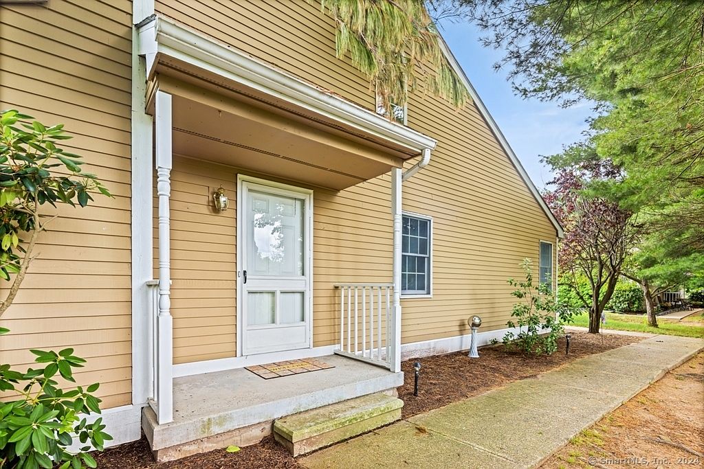 697 South End Road #5, Southington, CT 06479 | Zillow