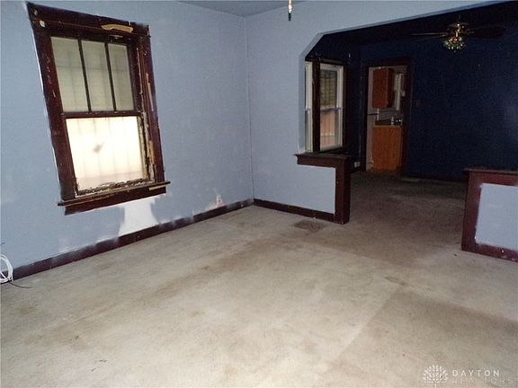 5th image of 741 Leland Ave