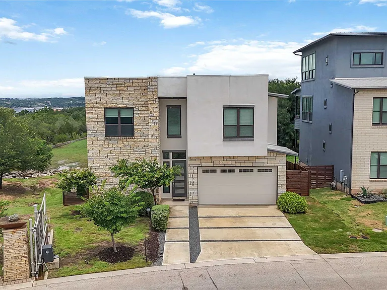 16100 Sydney Carol Ln — Photo 40