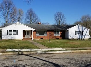 50 Samara Dr, Shrewsbury, NJ 07702