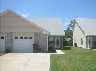 2141 Tom St, Navarre, FL 32566