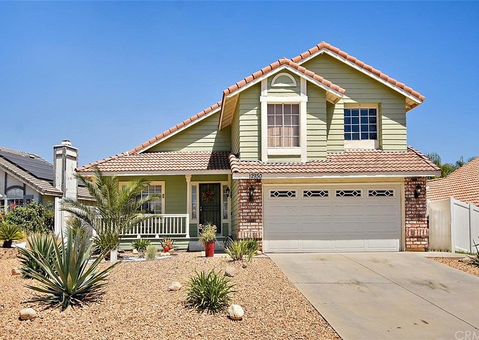 2nd image of 12930 Barbazon Dr