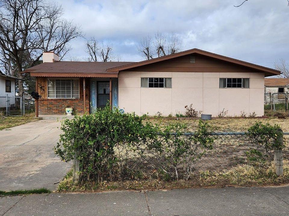 1st image of 313 N Mesa St