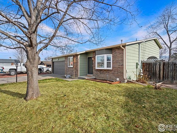 3rd image of 1566 S Estrella Ave