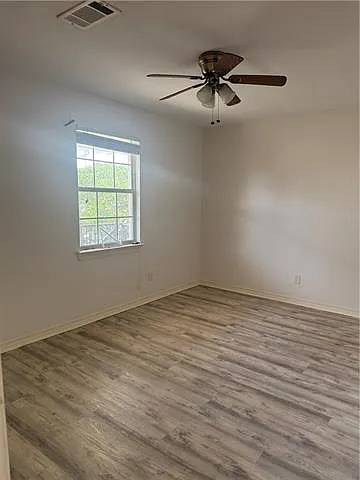 1620 Pauger St #6 — Photo 6