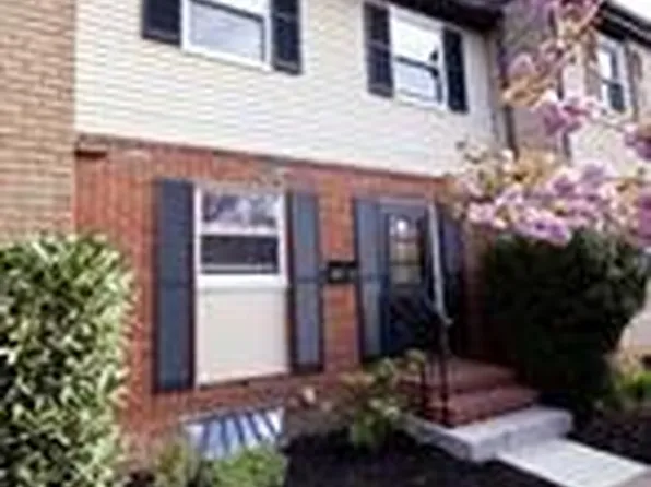 20 Baroness Ct, Owings Mills, MD 21117