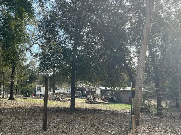 360 White Rd, Defuniak Springs, FL 32433