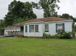 3717 Maplewood Dr, Sulphur, LA 70663