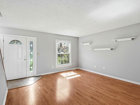 4th image of 614 Dlyn St