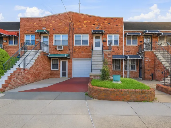 9816 Avenue J image 1 of 11