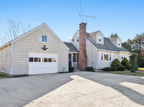 1 Robert Rd, Danvers, MA 01923