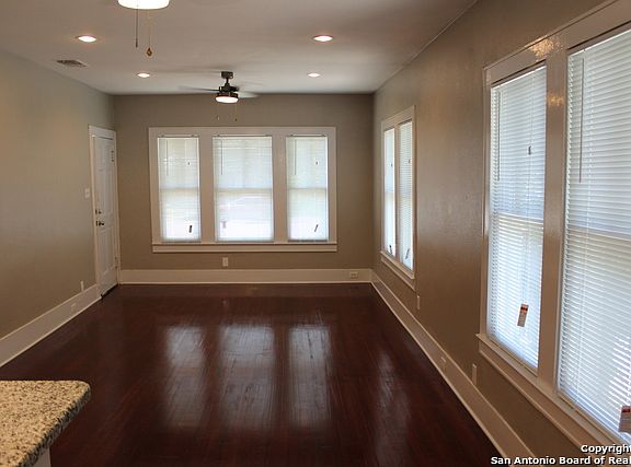 5th image of 1207 W Magnolia Ave