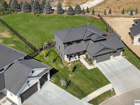 2nd image of 3308 S 212th Ave