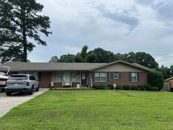 1403 Elm Dr SE, Cullman, AL 35055