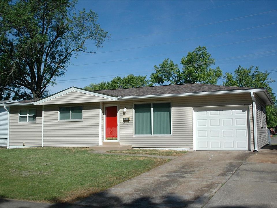 1st image of 585 Lula Dr