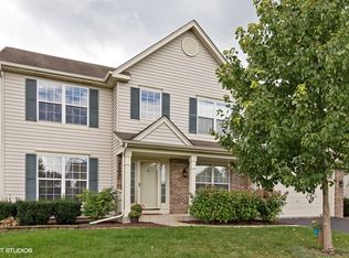 685 Churchill Ln, Oswego, IL 60543