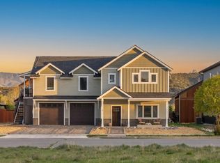 740 N Laura St, Ridgway, CO 81432