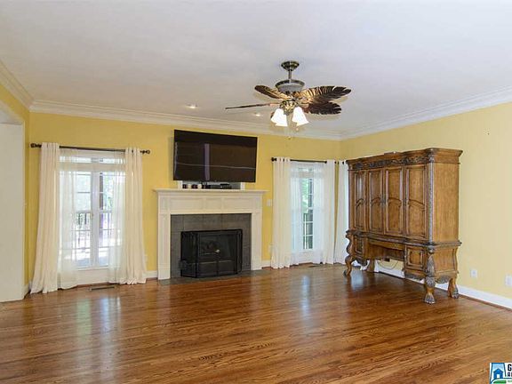 4th image of 8590 Herring Ln