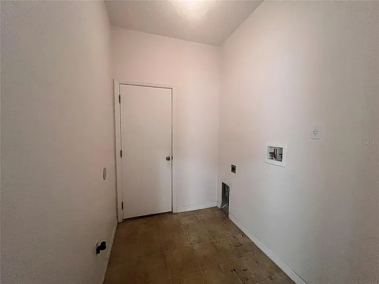 41 Louisiana Dr — Photo 11
