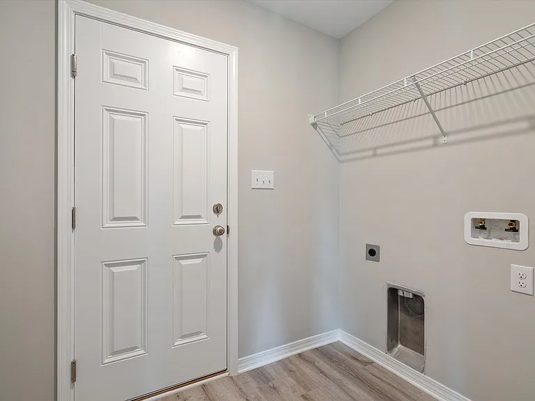 1258 Caper Ave — Photo 18