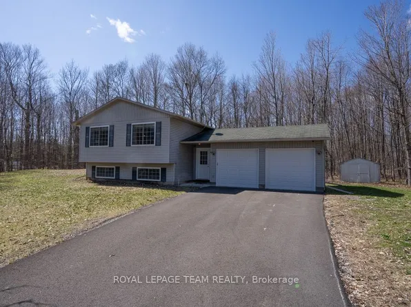 480 Lake Park Rd, Beckwith, ON K7C 0C4