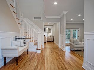 1 Robert Crisfield Pl, Rye, NY 10580